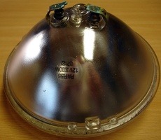 Náhradní halogenová žárovka 300W / 12V s parabolou